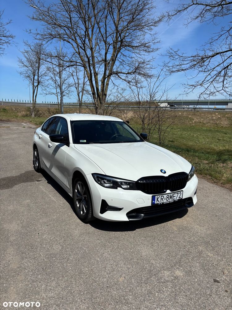 BMW Seria 3 320i GPF Sport Line Shadow - 4