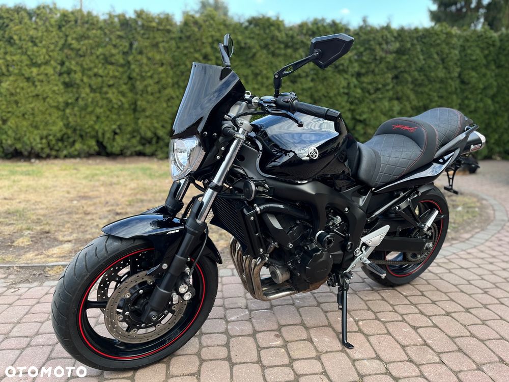 Yamaha FZ6 - 8