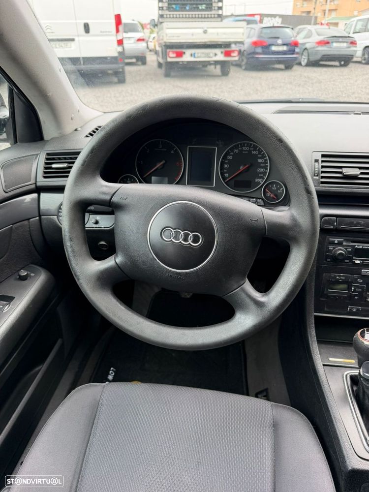 Audi A4 Avant 1.9 TDI m5 Sport - 16
