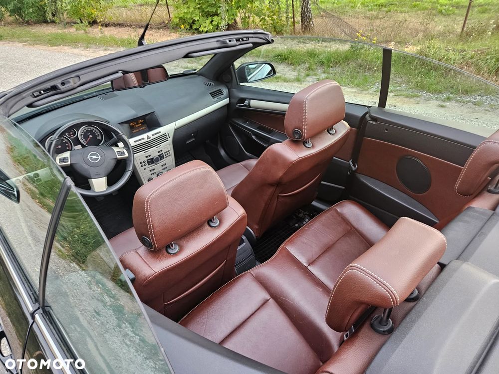 Opel Astra - 20