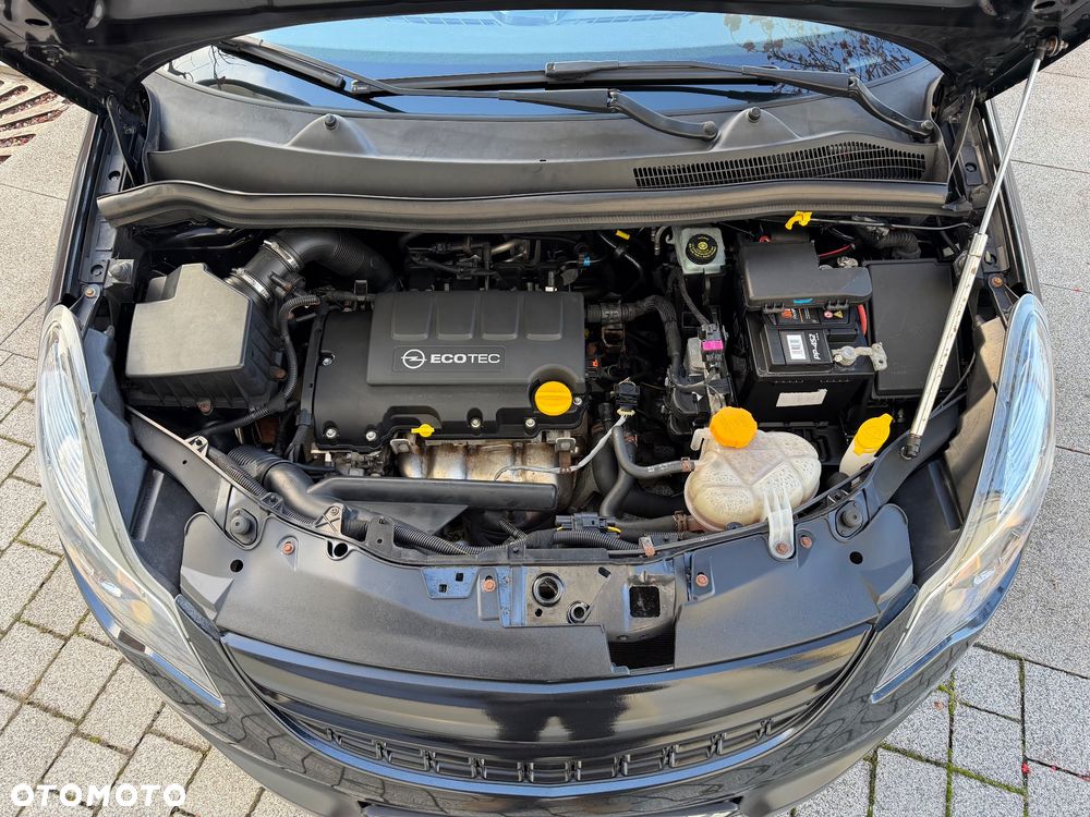 Opel Corsa 1.2 16V Cosmo - 11