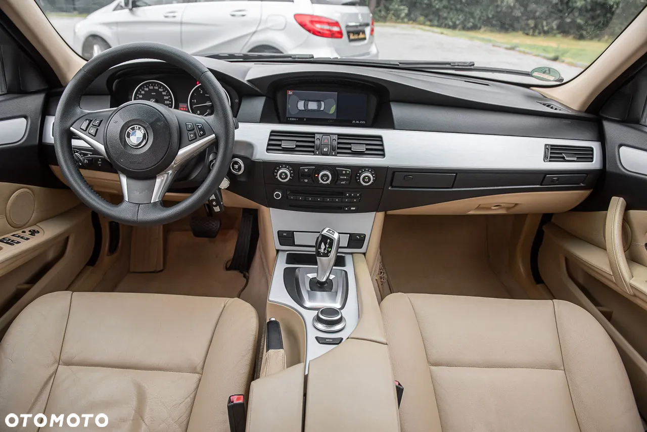 BMW Seria 5 - 26