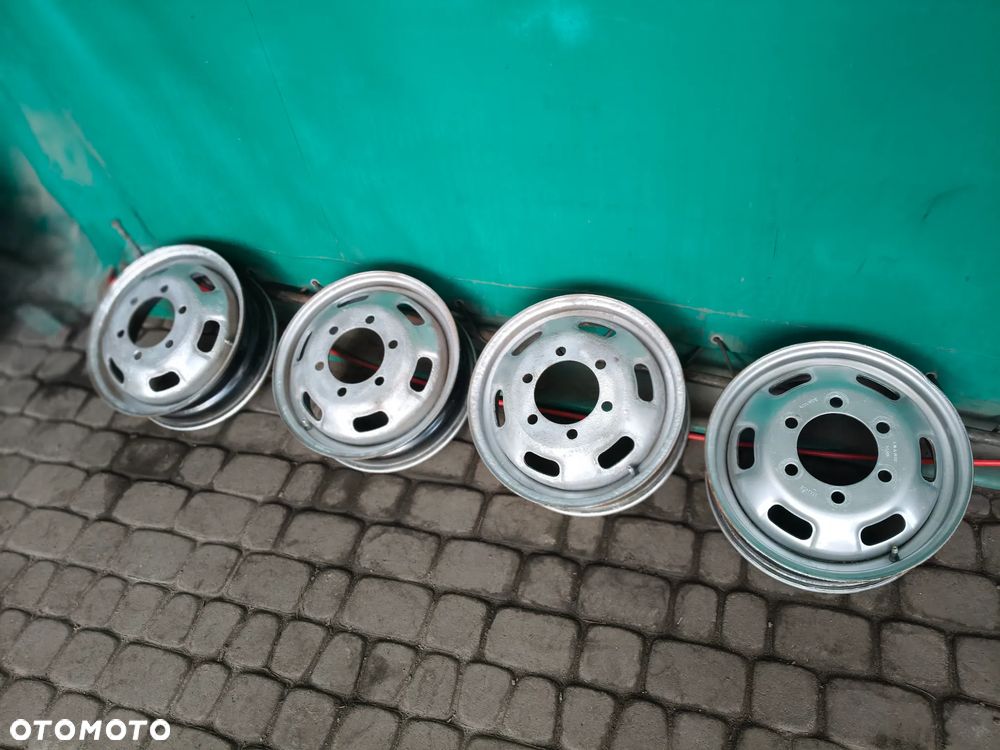 Felgi stalowe Iveco Bliźniak 6x170  5.5Jx16 ET113 - 1