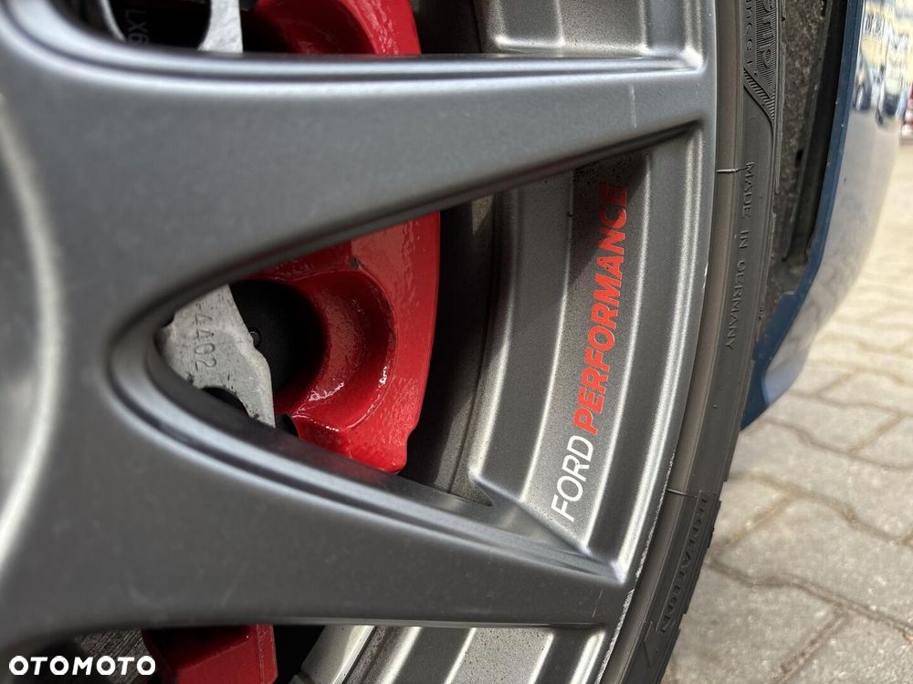 Ford Focus - 27