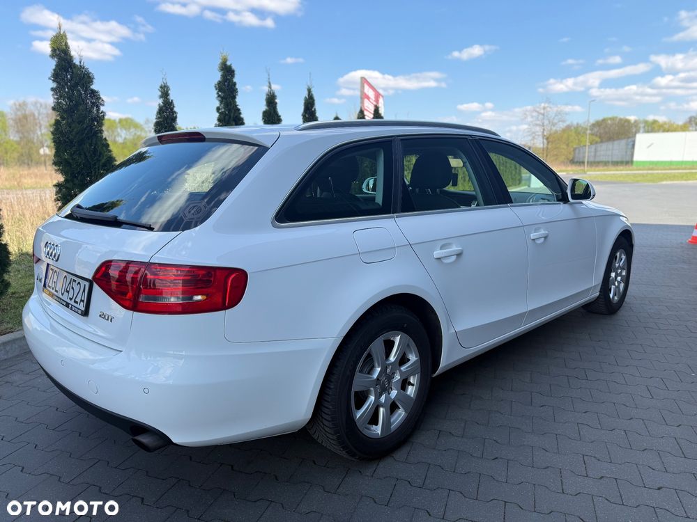 Audi A4 Avant 2.0 TFSI Ambition - 4