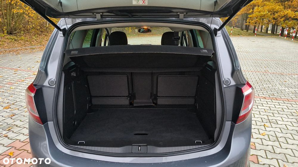 Opel Meriva - 17