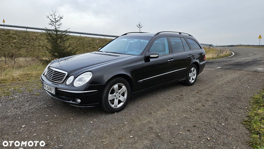 Mercedes-Benz Klasa E - 23