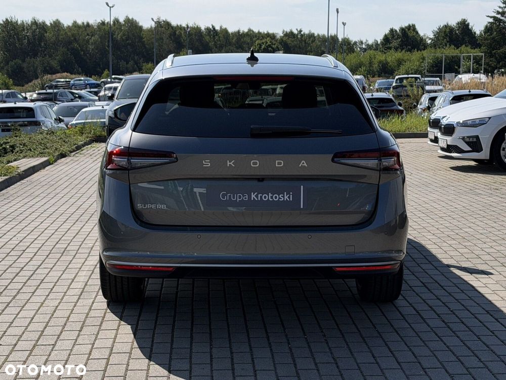 Skoda Superb 2.0 TDI SCR L&K DSG - 6