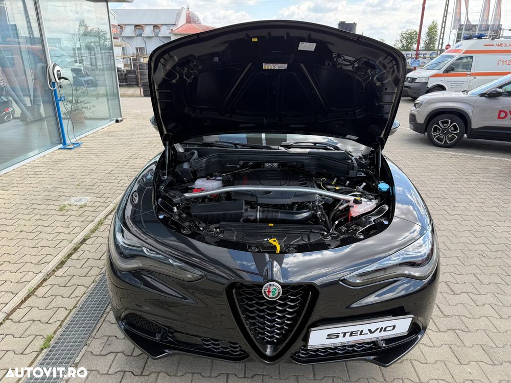 Alfa Romeo Stelvio 2.0 Turbo AWD AT8 Intensa - 13