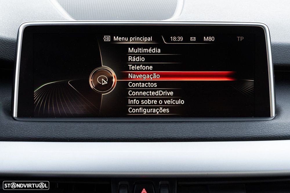 BMW X5 25 d sDrive Comfort 7L - 25