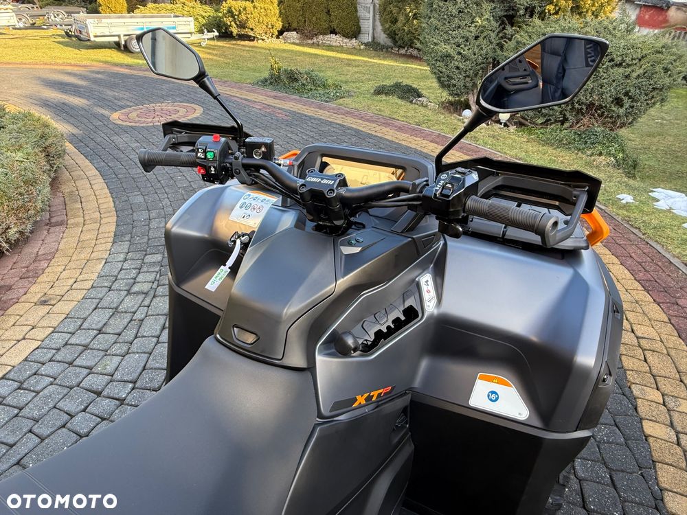 Can-Am Outlander Max - 20
