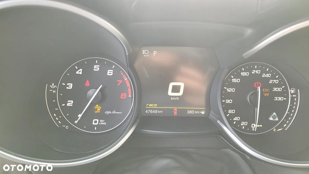 Alfa Romeo Stelvio V6 2.9 Bi-Turbo AT8-Q4 Quadrifoglio - 20