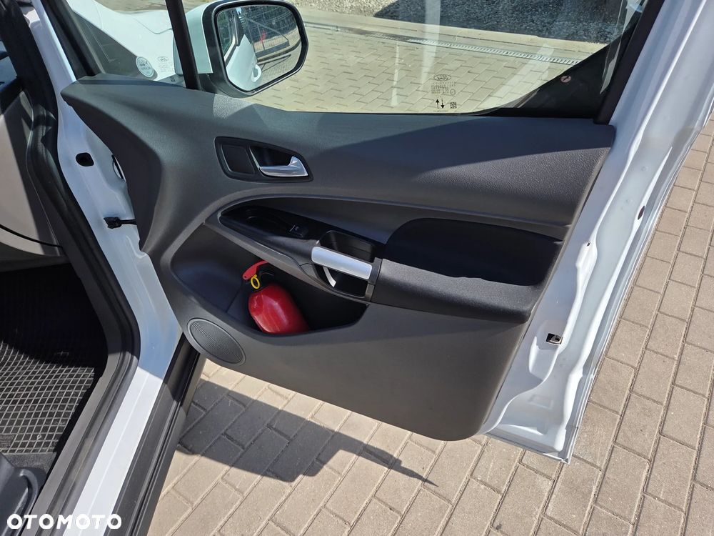 Ford Tourneo Connect Gr 1.5 EcoBlue Titanium - 27