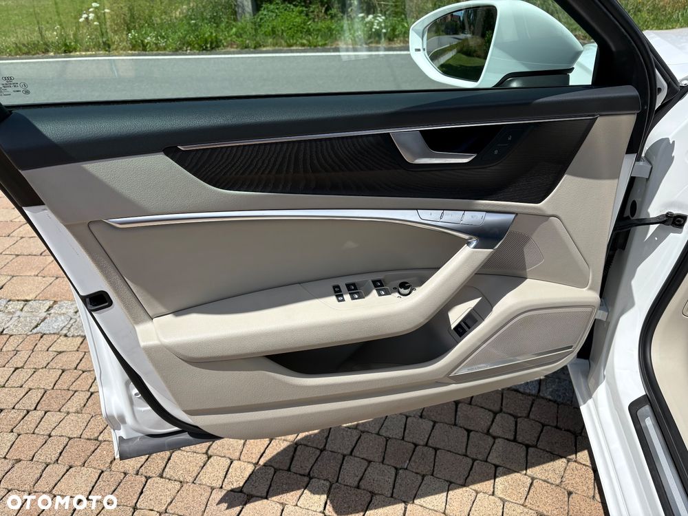 Audi A6 Limousine 45 TFSI Sport S tronic - 14