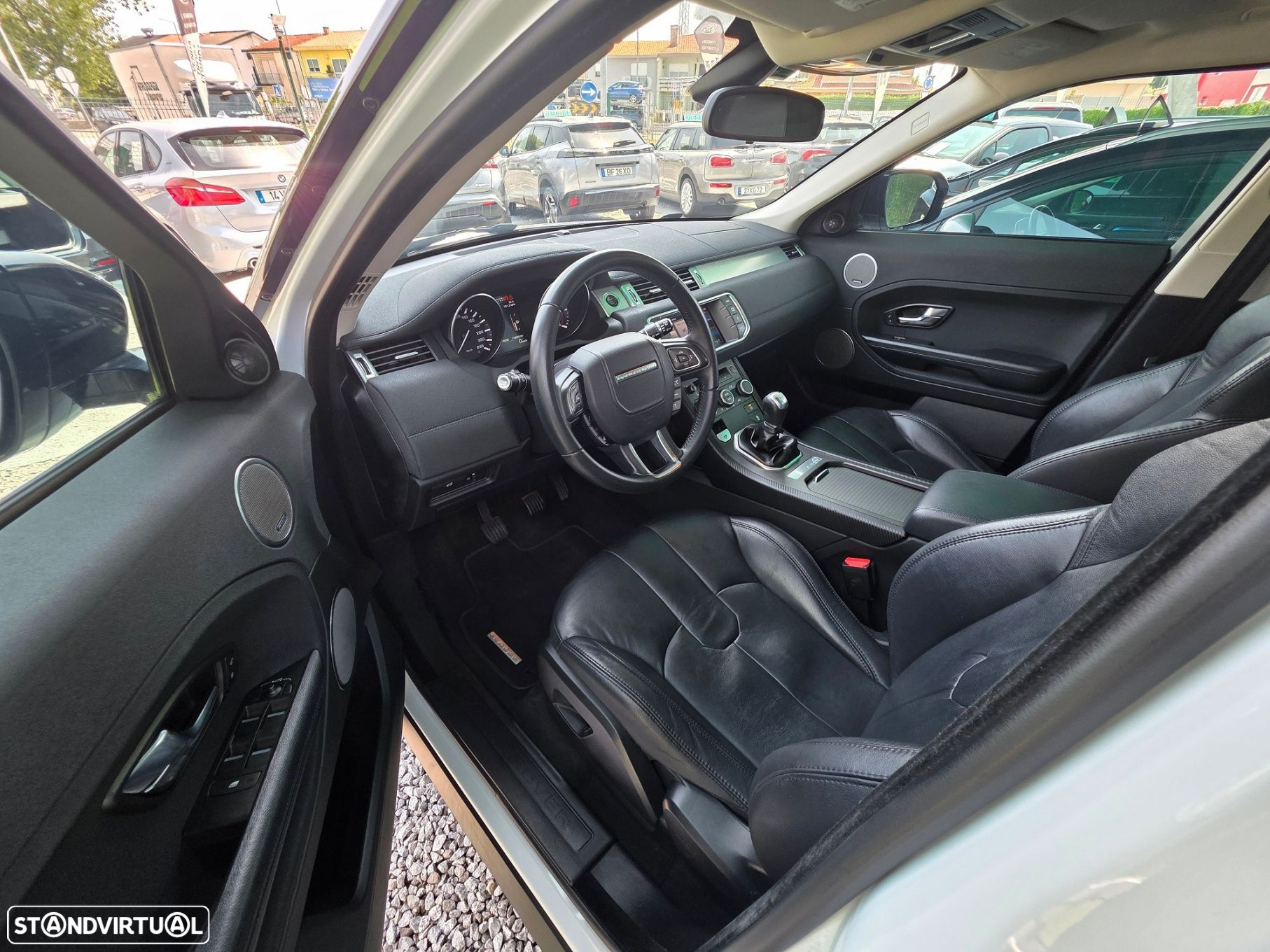 Land Rover Range Rover Evoque 2.2 eD4 Pure - 10