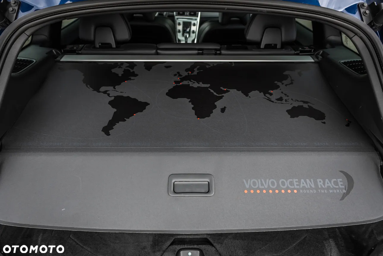 Volvo XC 60 D4 Drive-E Ocean Race - 39