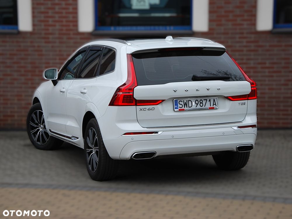 Volvo XC 60 T5 Geartronic Inscription - 22