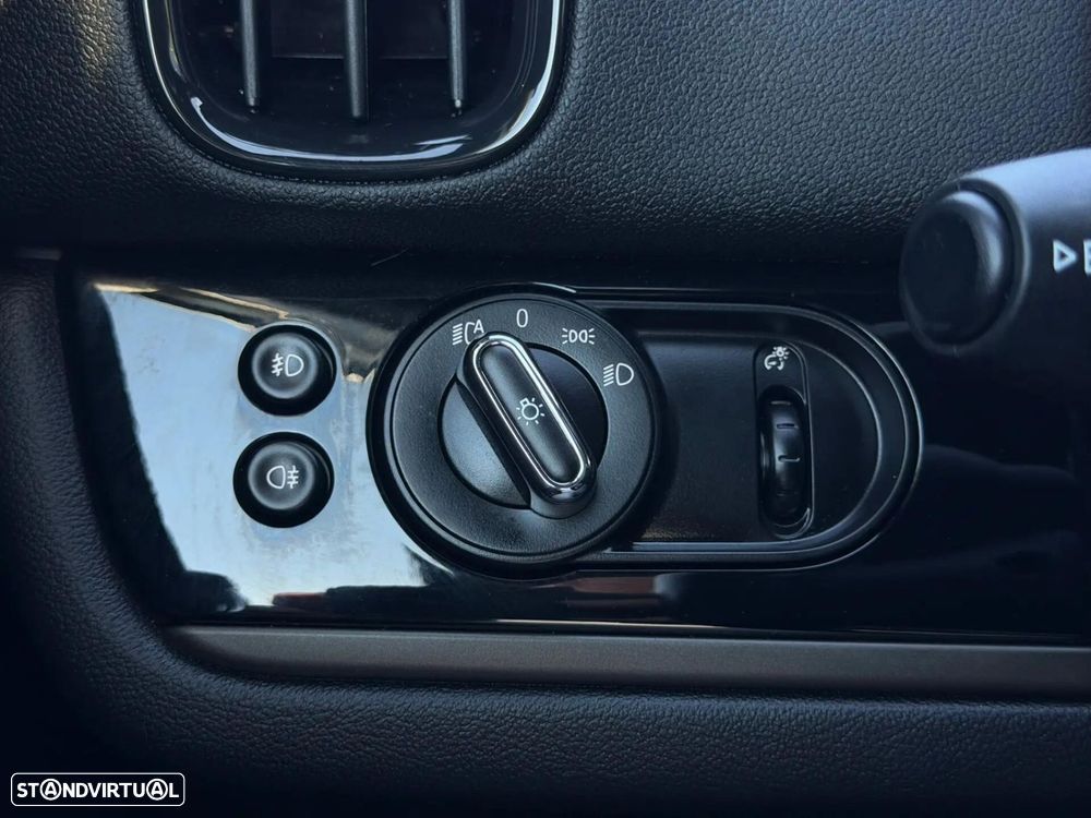 MINI Countryman Cooper SE ALL4 Auto - 24