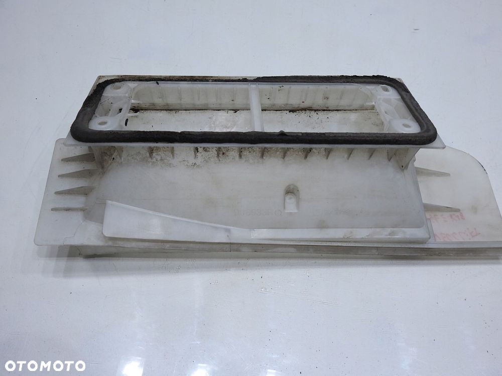 OBUDOWA FILTRA KABINOWEGO OPEL VECTRA C - 6