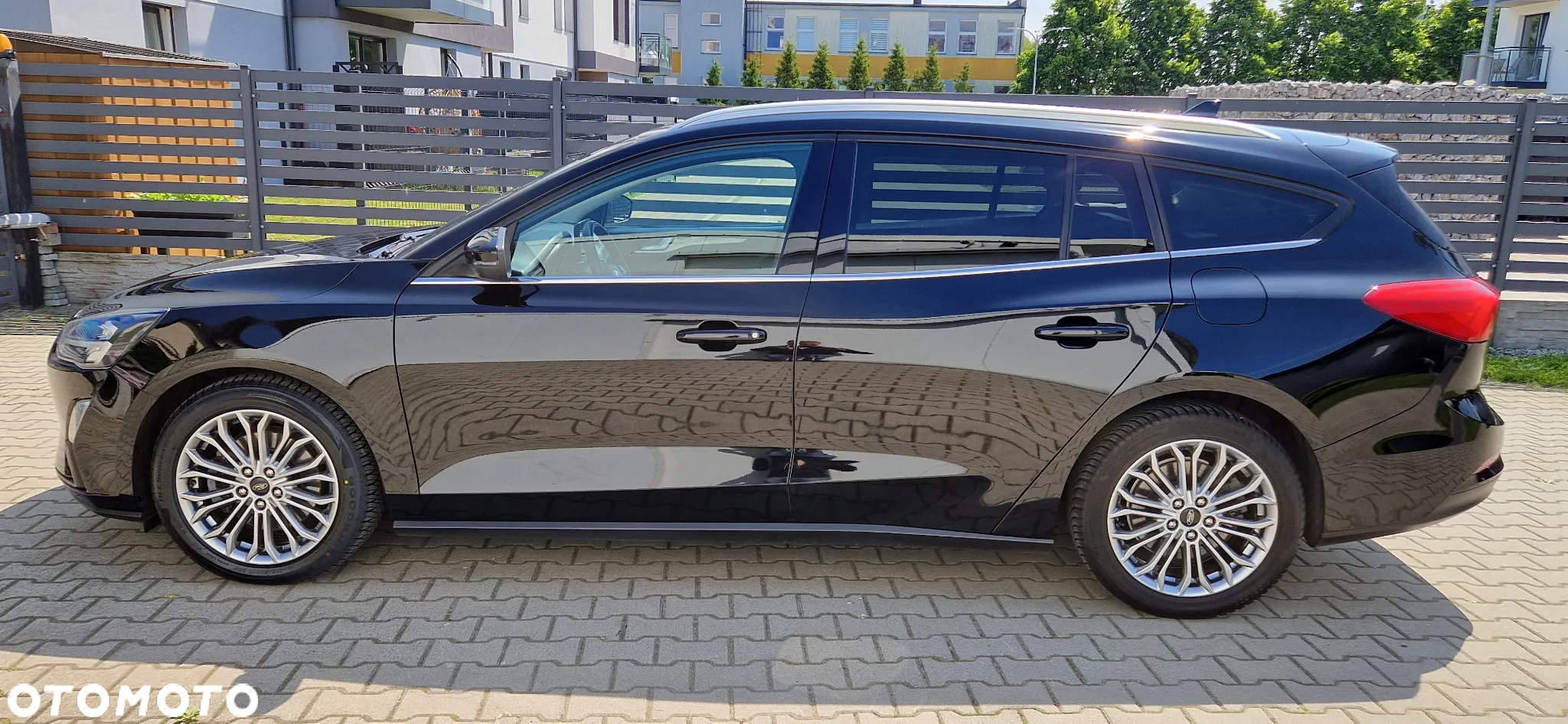 Ford Focus 1.5 EcoBoost Titanium X - 12