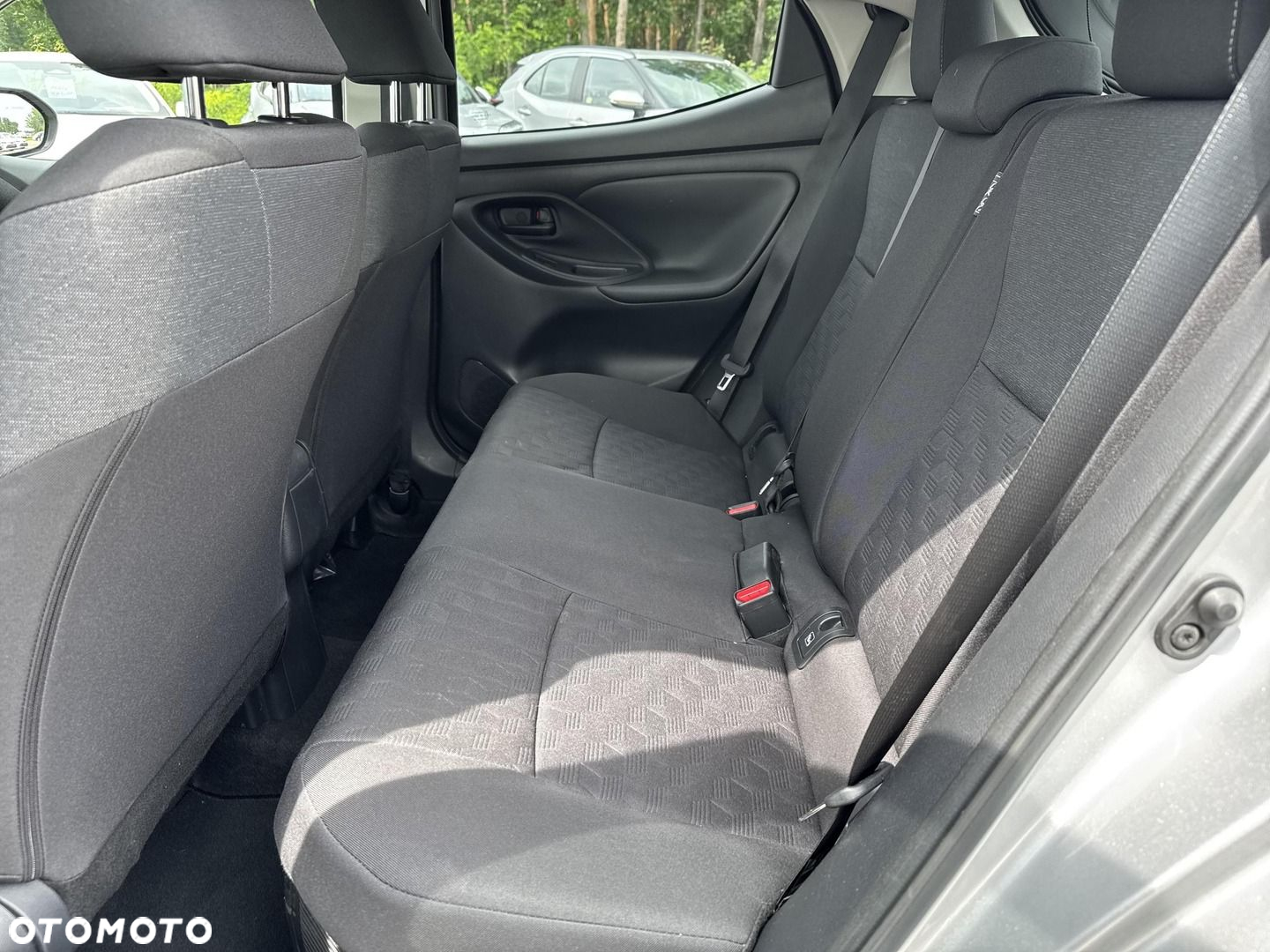 Toyota Yaris - 13