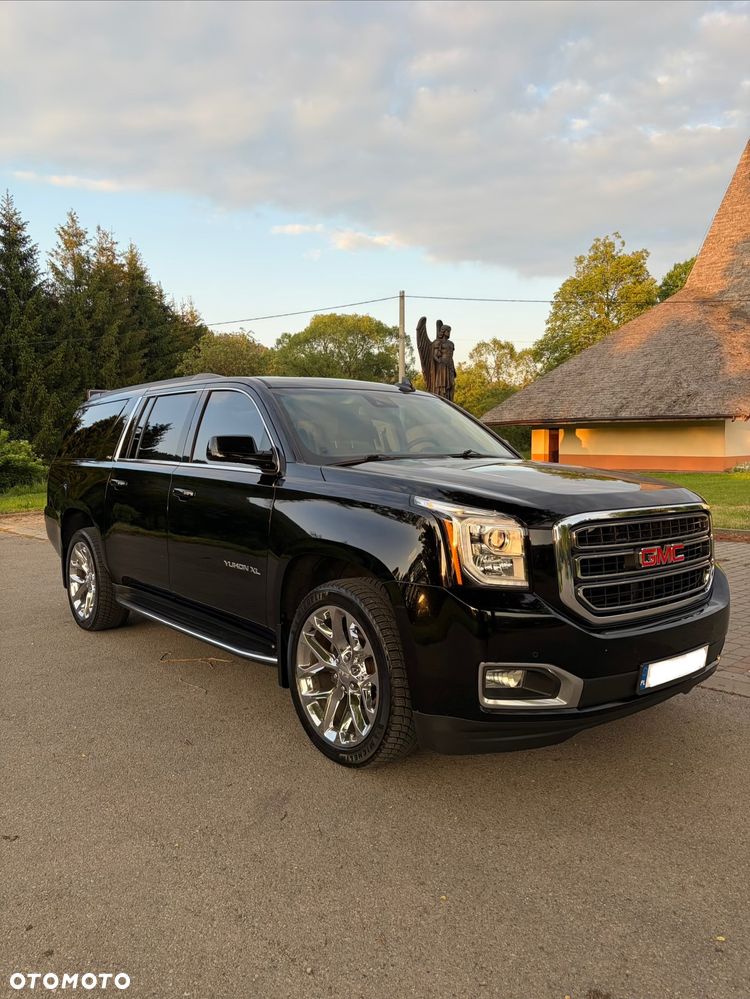 GMC Yukon - 7