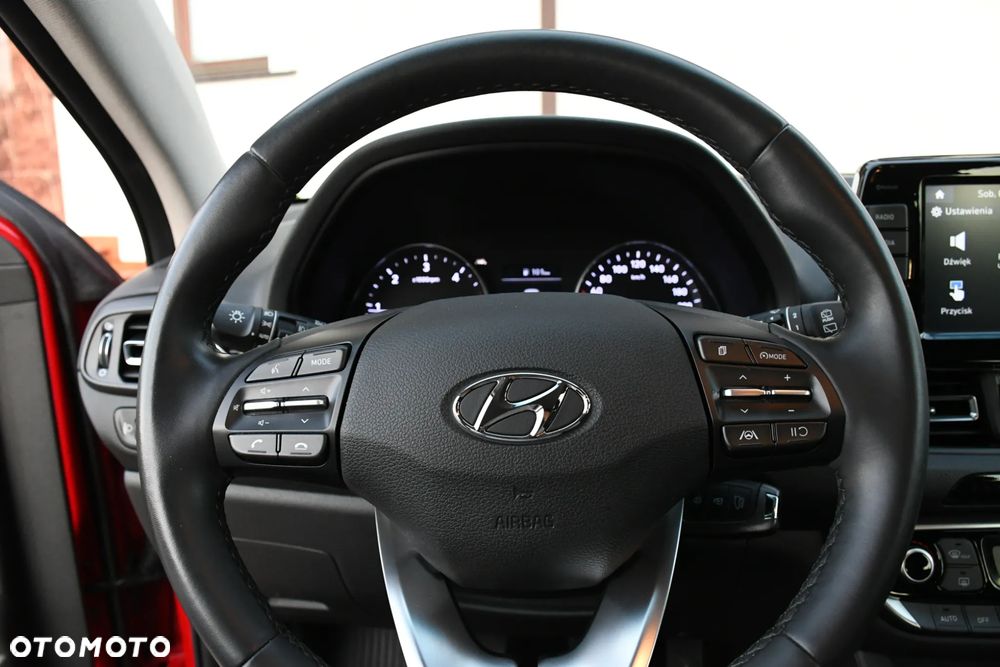 Hyundai i30 1.6 D Comfort - 30