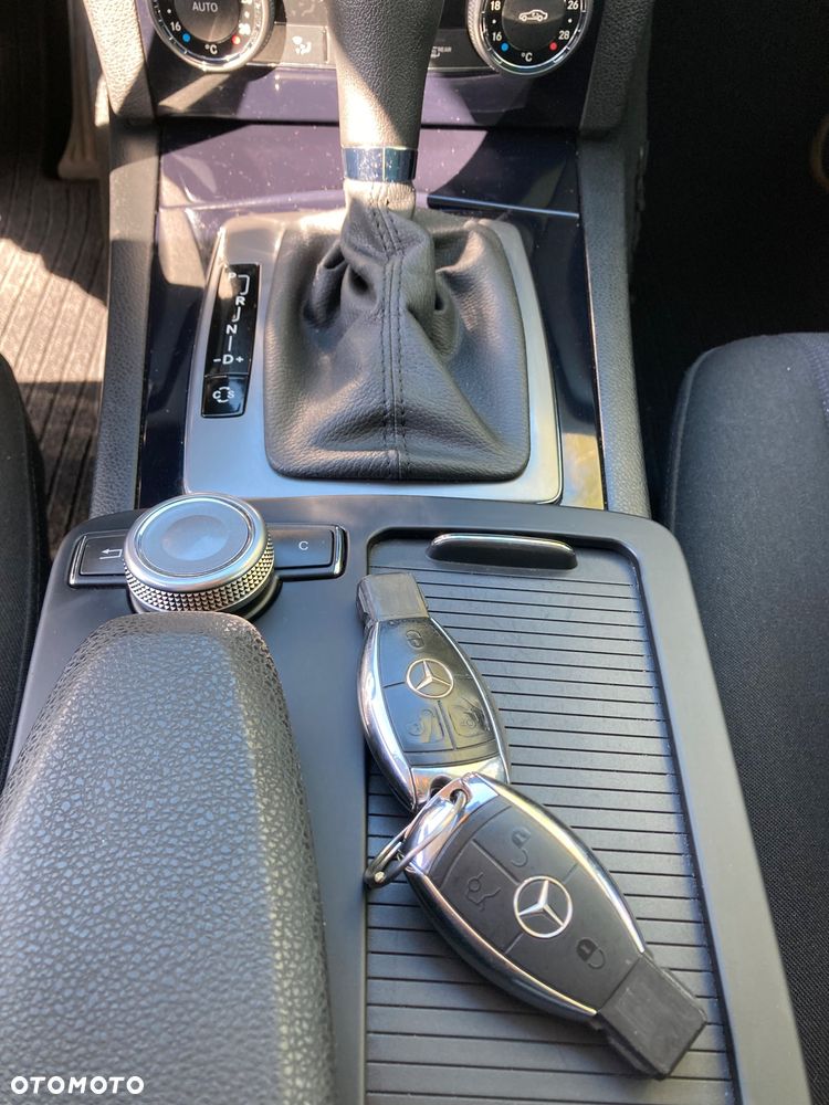 Mercedes-Benz Klasa C - 19