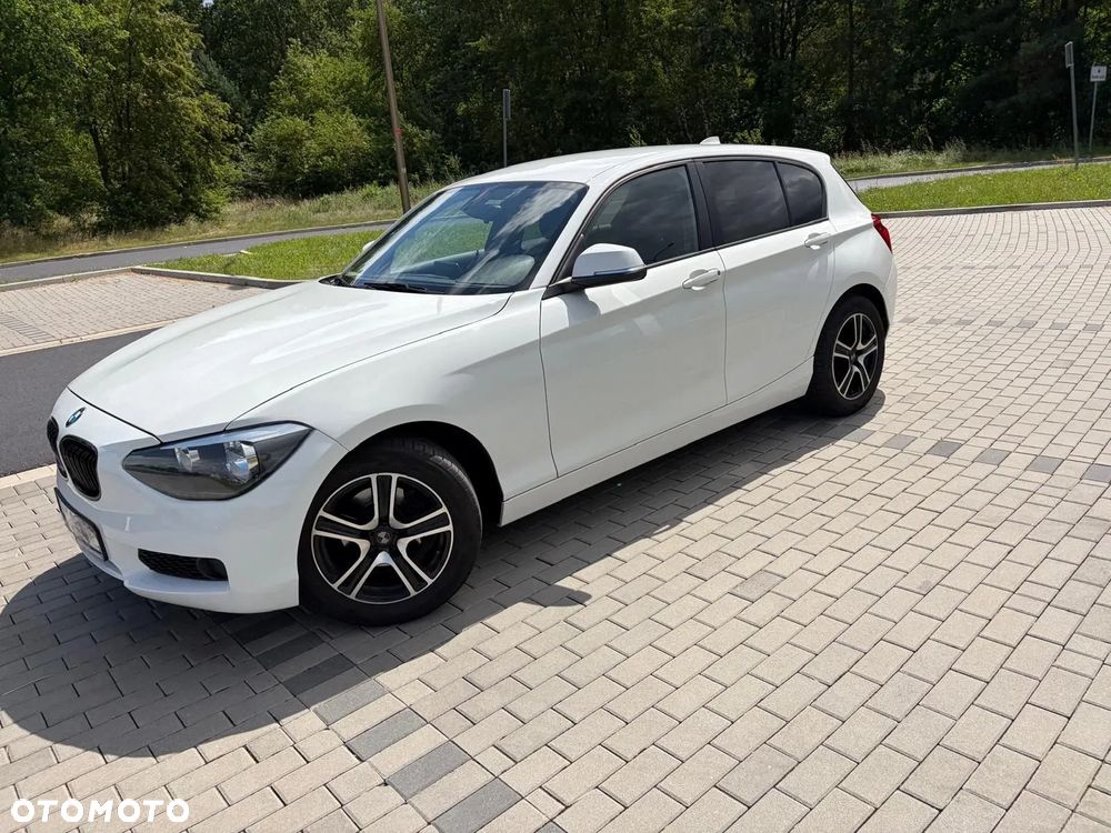 BMW Seria 1 116i - 13