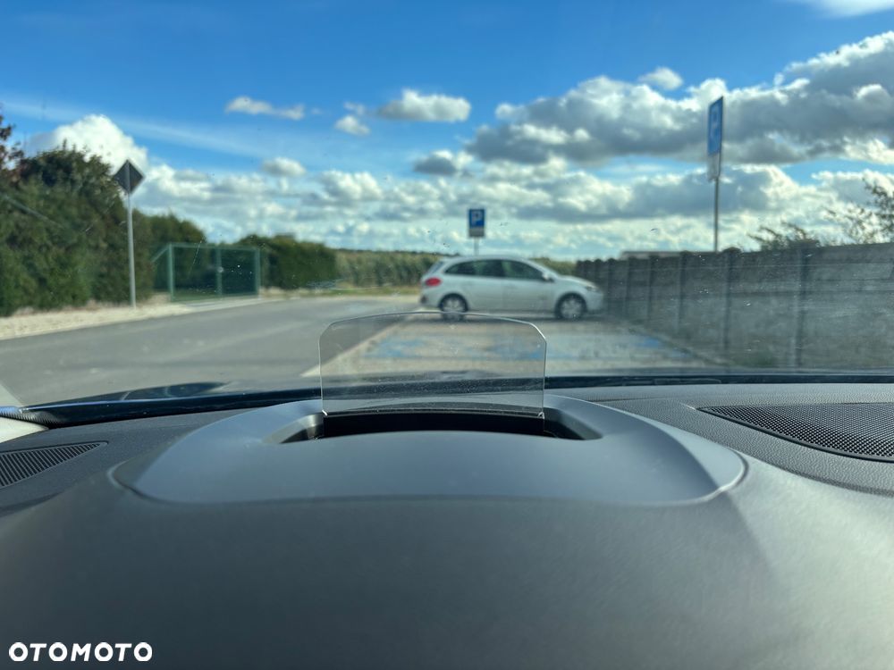 Renault Megane ENERGY dCi 165 EDC GT - 27