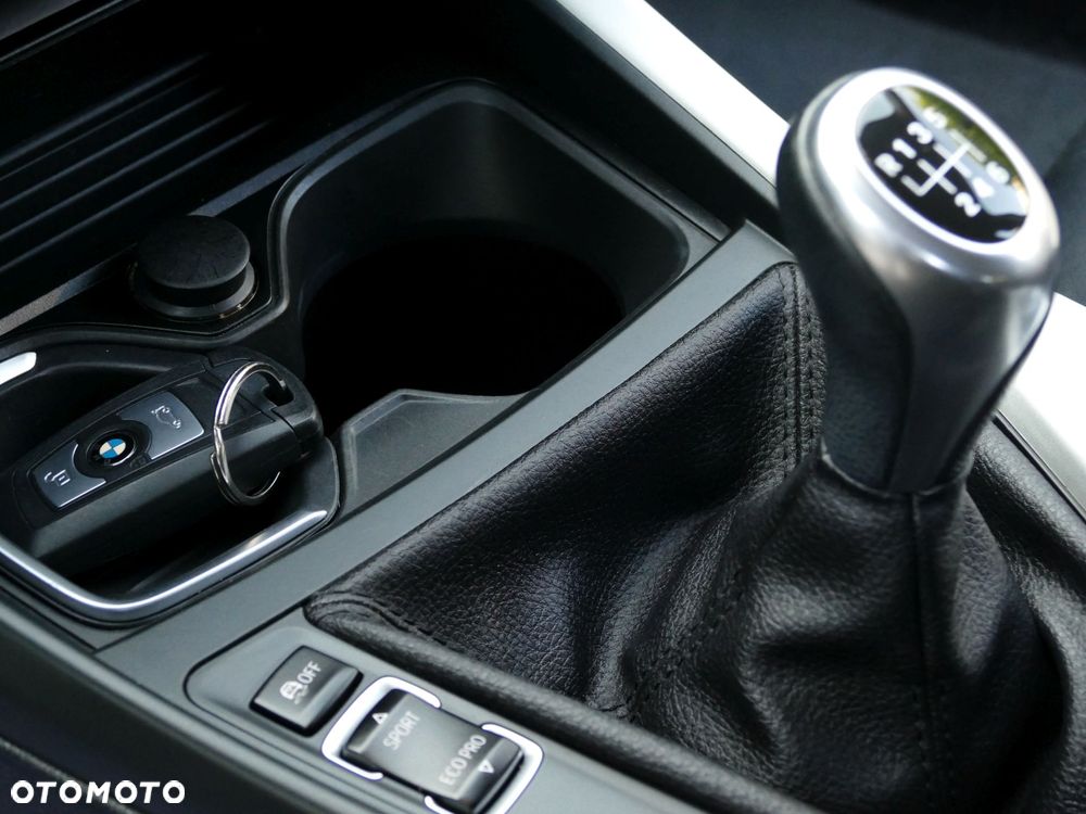 BMW Seria 1 118d DPF Edition Sport - 22