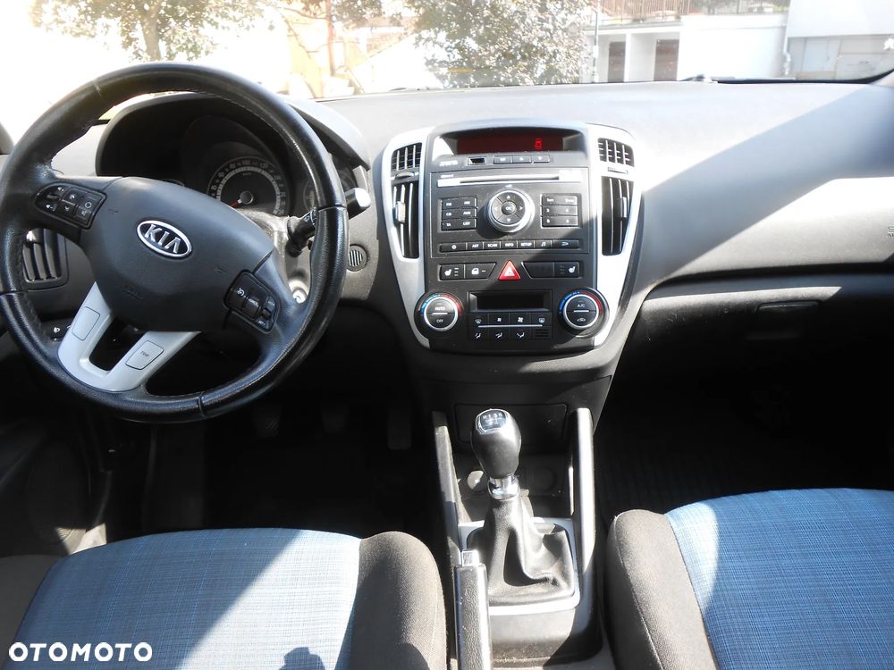 Kia Ceed 1.6 Comfort - 15