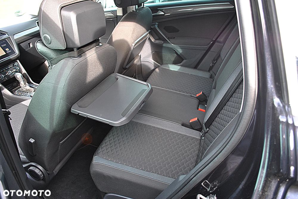 Volkswagen Tiguan 2.0 TDI SCR 4MOTION (BlueMotion Techn.) DSG Highline - 25