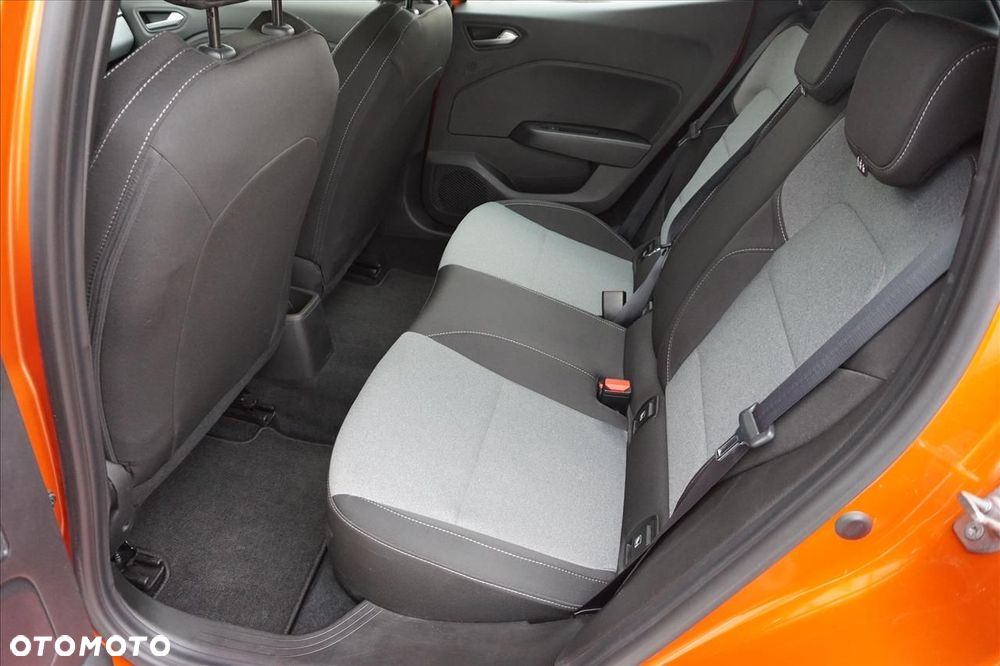 Renault Clio 1.0 TCe Evolution - 16