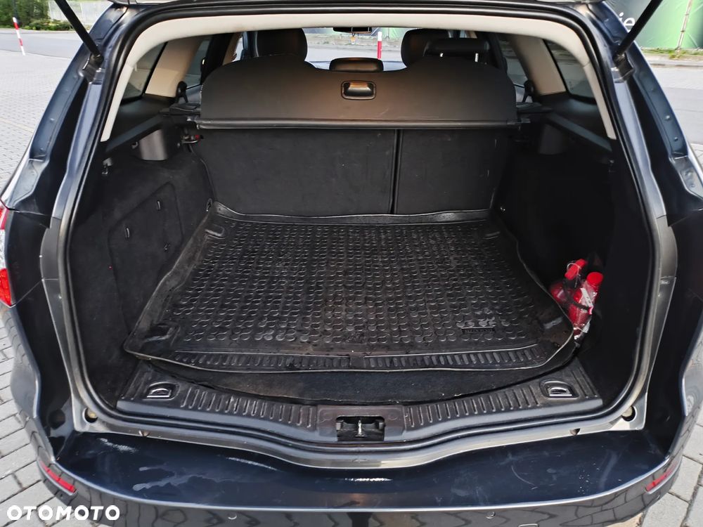 Ford Mondeo 2.0 Ghia Executive - 23