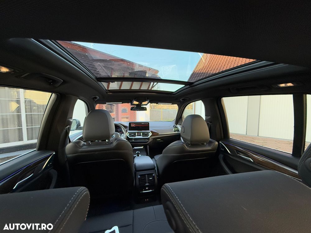 BMW X3 xDrive30i AT xLine - 32