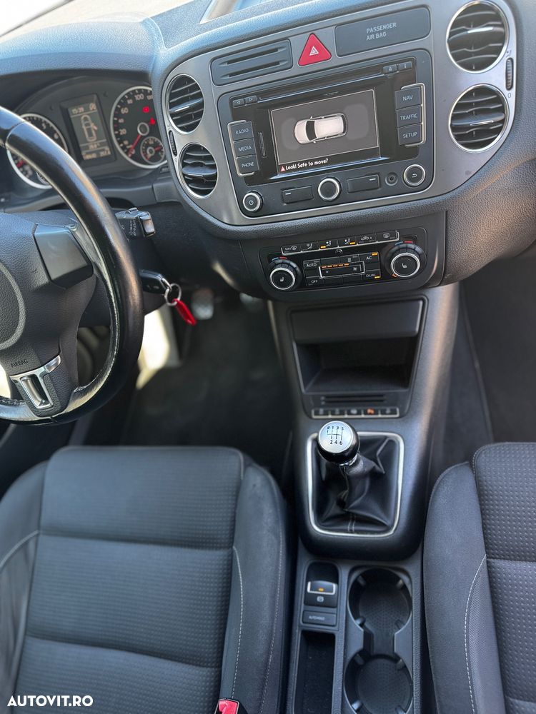 Volkswagen Tiguan - 9