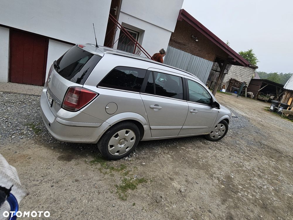 Opel Astra - 2