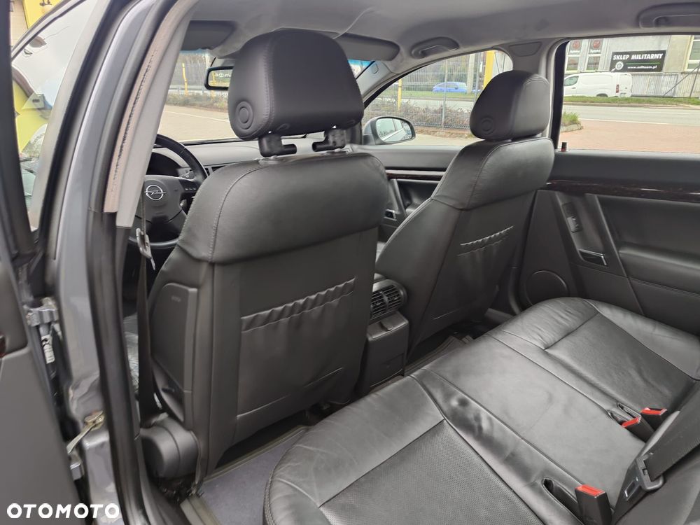 Opel Vectra 2.2 DTI - 14