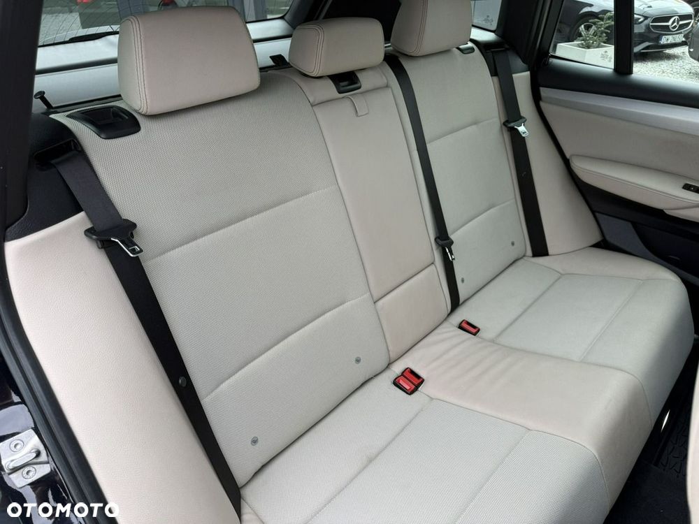 BMW X3 xDrive20d - 15