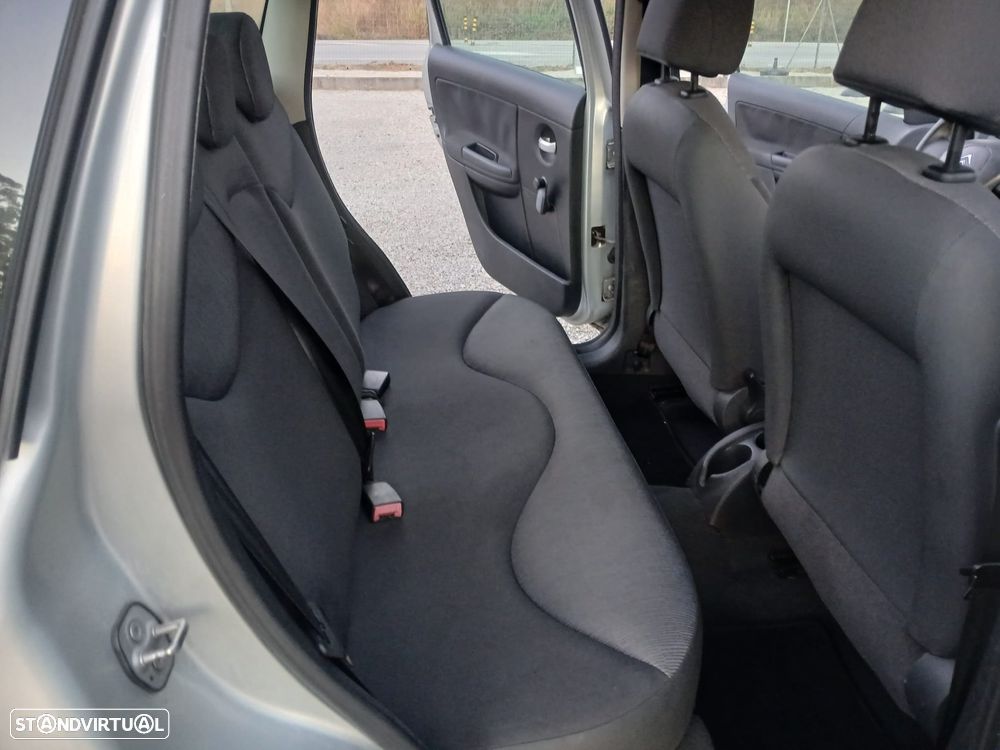 Citroën C3 1.1 RFM - 8