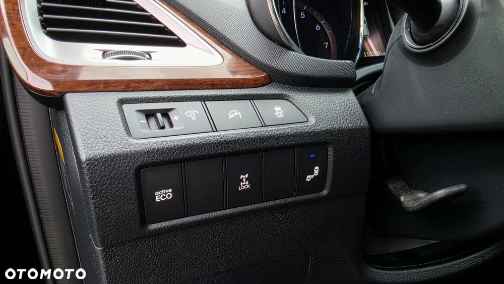 Hyundai Santa Fe - 32