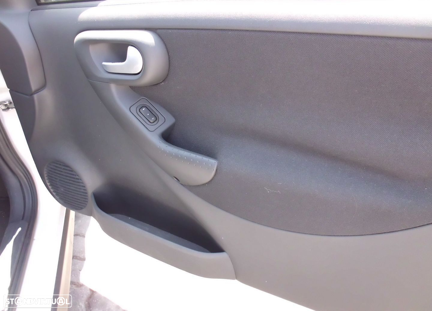 Peças Opel Corsa C (X01) 2000 a 2009 - 17