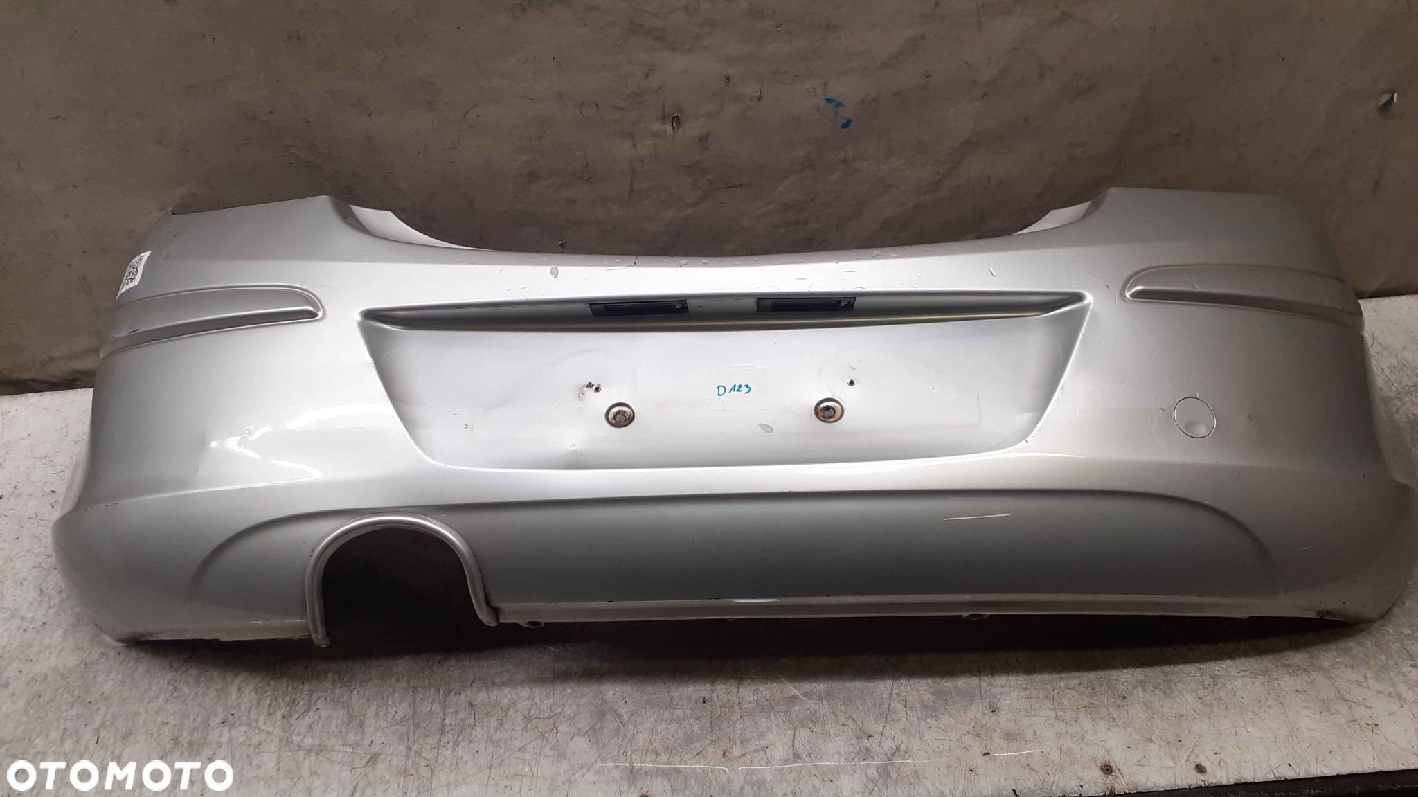 ^ ZDERZAK TYŁ TYLNY OPEL CORSA D Z157 Z176 SREBRNY - 1