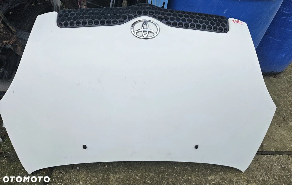 Toyota Yaris 1 I  maska - 1