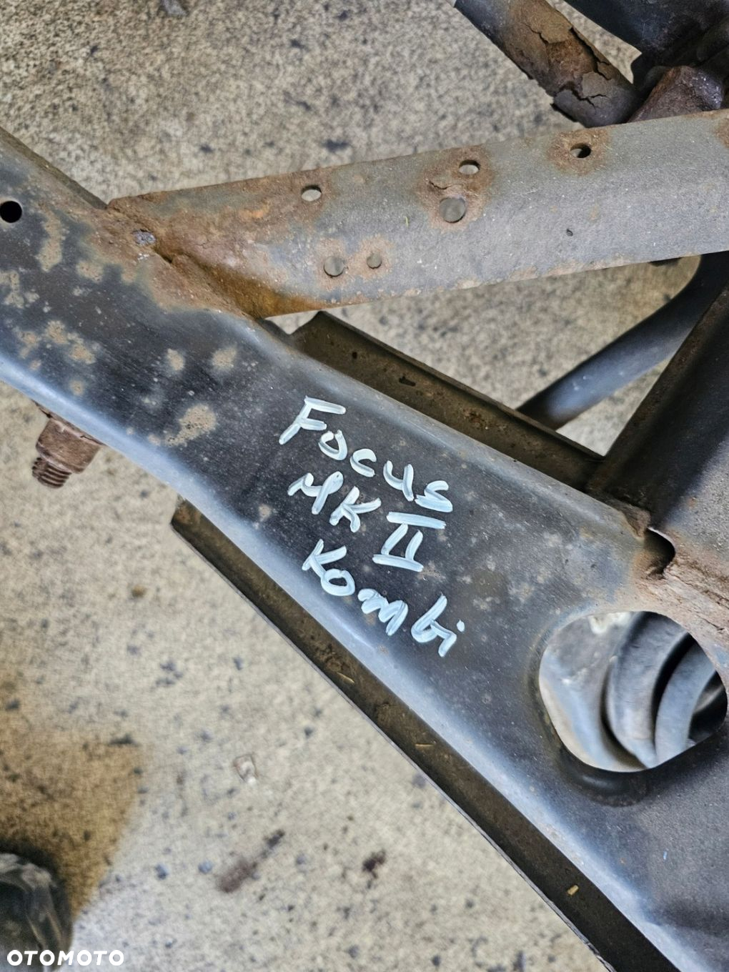 Belka zawieszenia tylnego oś wózek sanki komplet Ford Focus Mk2 kombi - 2