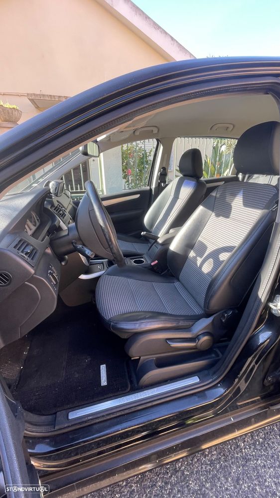 Mercedes-Benz B 150 BlueEFFICIENCY - 4