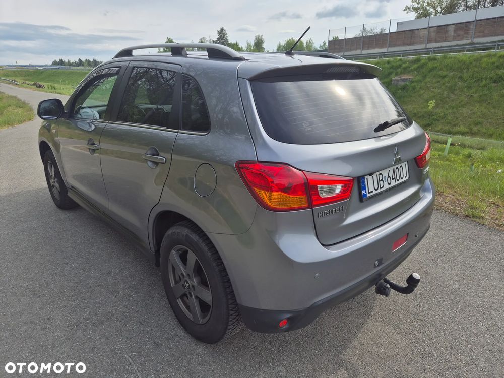 Mitsubishi ASX - 4