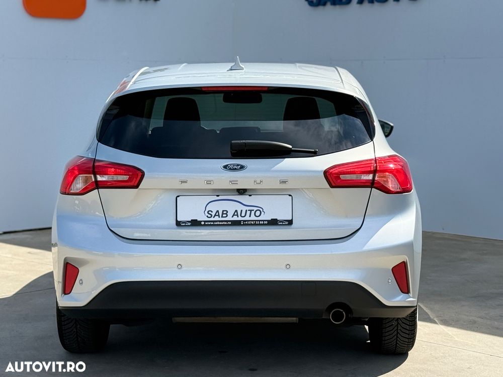 Ford Focus 1.0 EcoBoost Active - 24