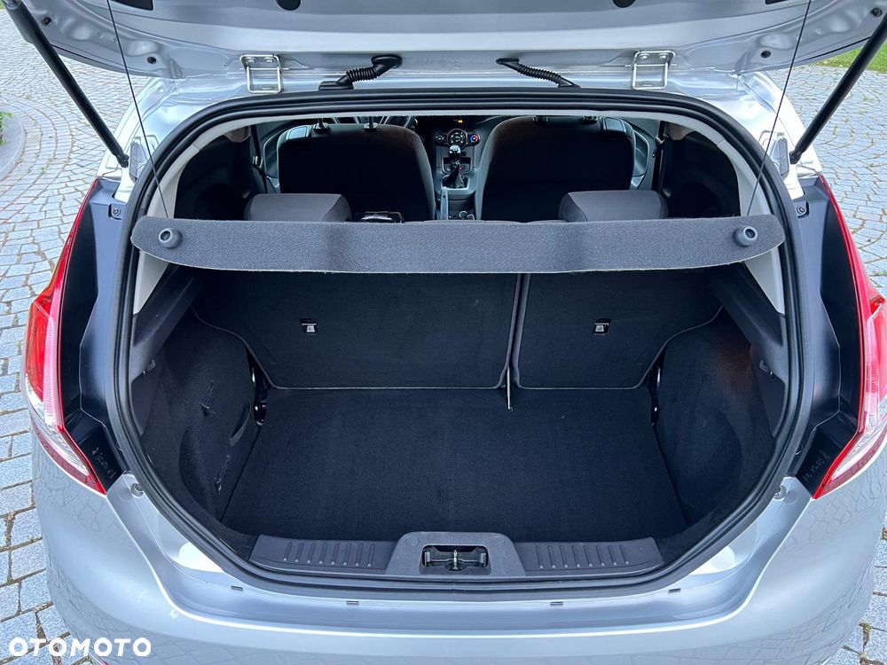 Ford Fiesta - 10